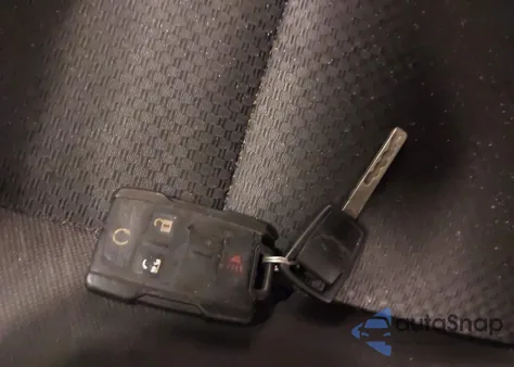 2014 Chevrolet Silverado 1500 1Lt z USA, uszkodzony, nr VIN 1GCVKREC1EZ109416